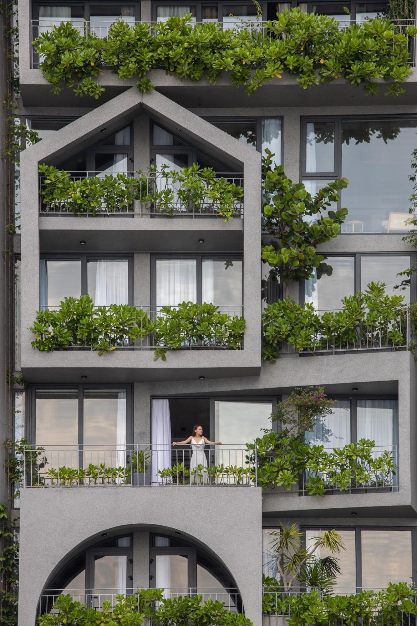 Leaf Beachfront Hotel Da Nang Exterior photo