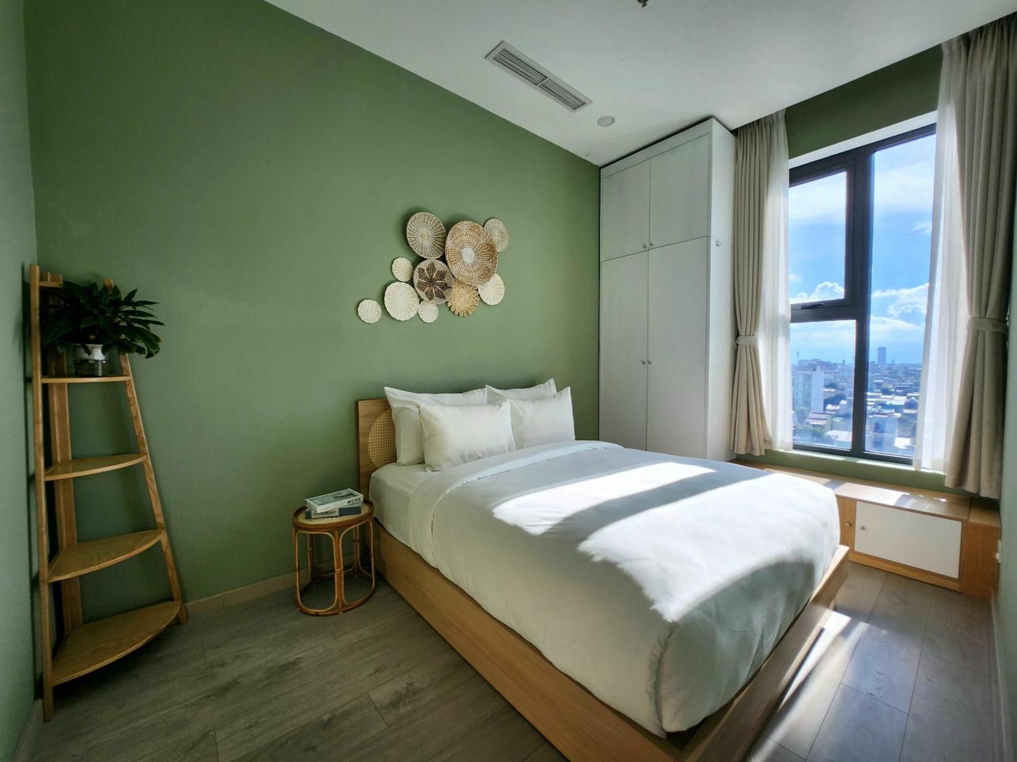 Leaf Beachfront Hotel Da Nang Exterior photo