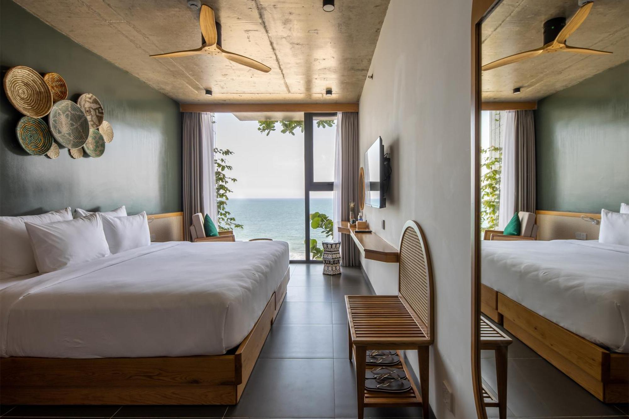 Leaf Beachfront Hotel Da Nang Exterior photo
