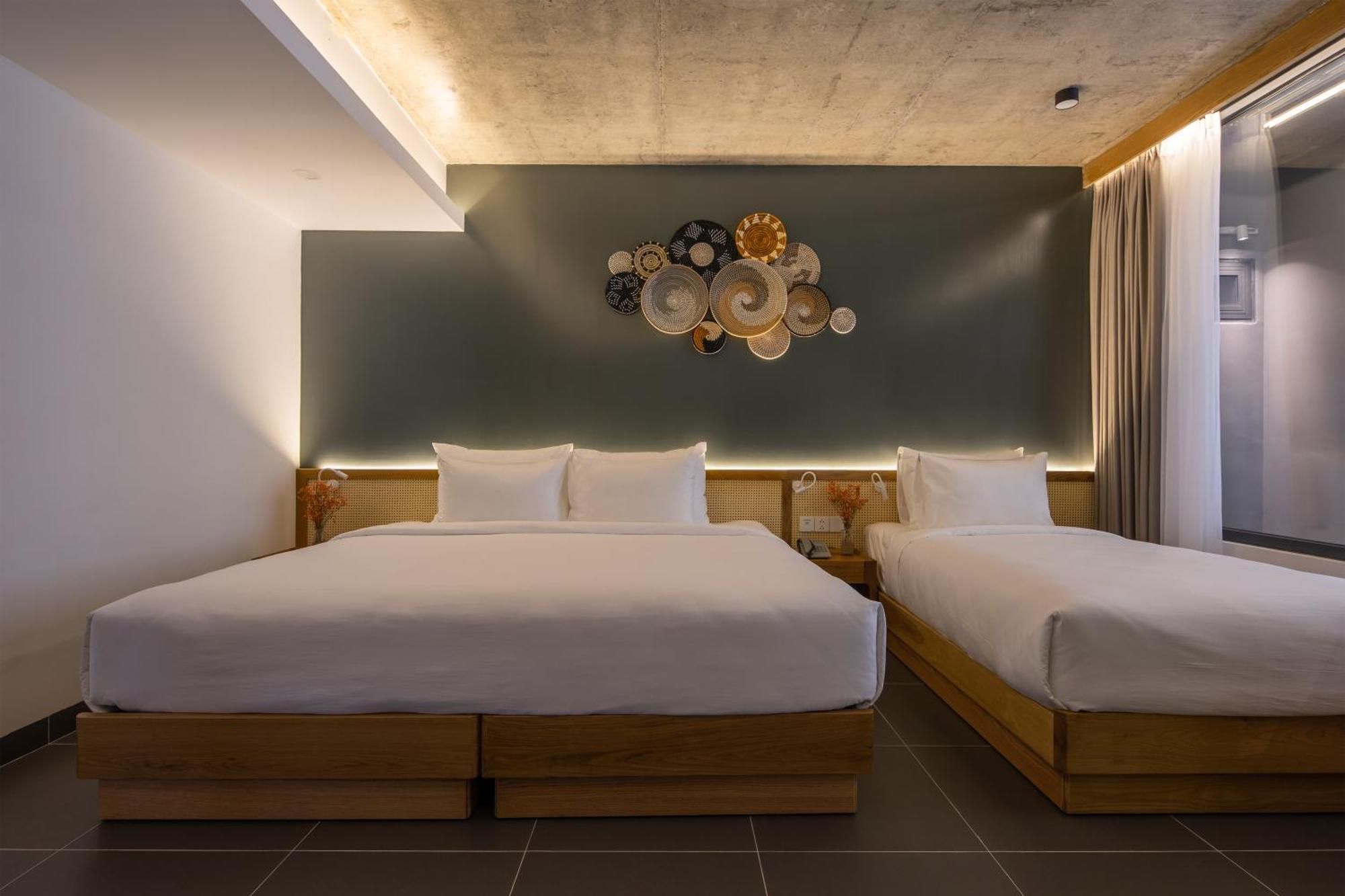 Leaf Beachfront Hotel Da Nang Exterior photo