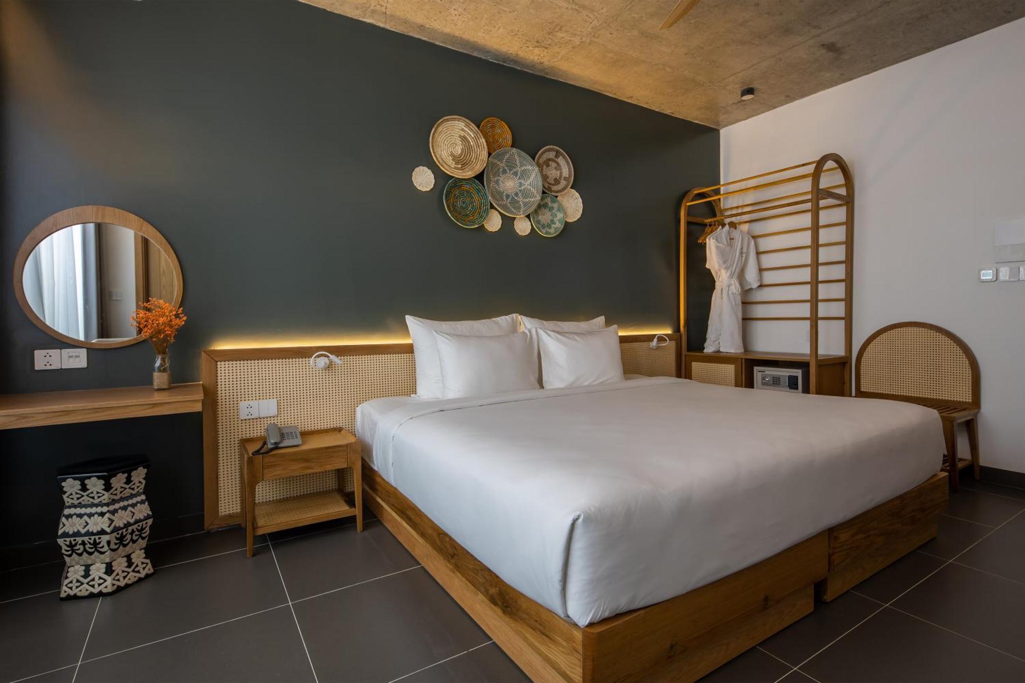 Leaf Beachfront Hotel Da Nang Exterior photo